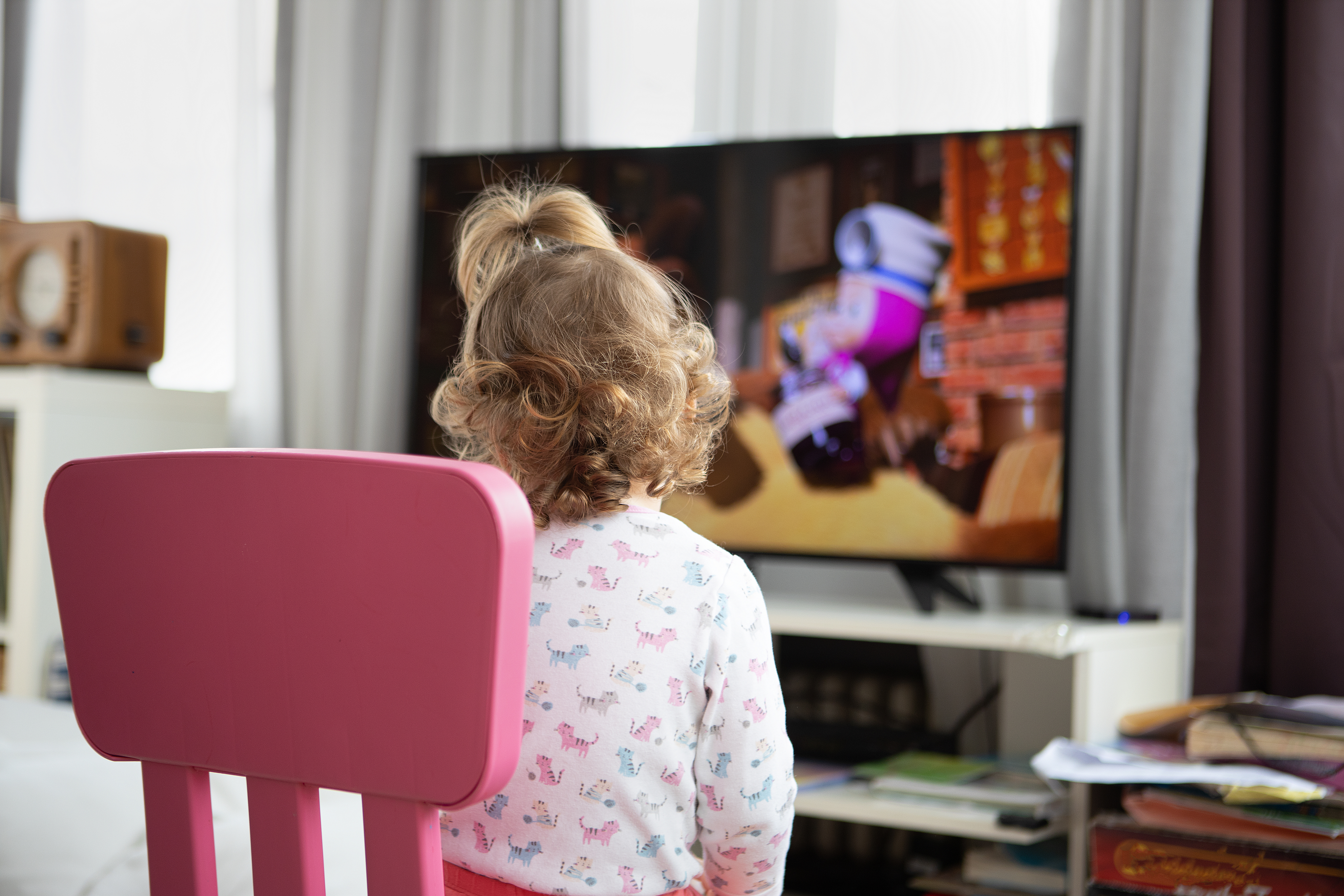 Infants and Toddlers "Unplugged": New Recommendations About Media Use
